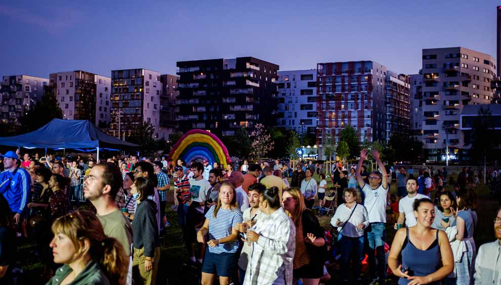 À Plaine Commune, des peuples dans la nuit